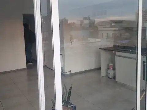 Departamento en Alquiler en Luis Agote, $ 500.000