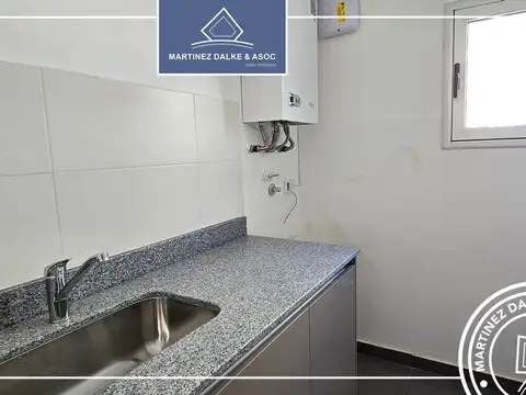 Casa 3 ambientes con 2 baños