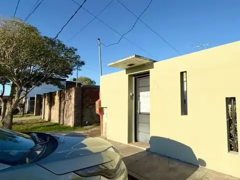 PH en venta - 2 Dormitorios 1 Baño - Los Hornos