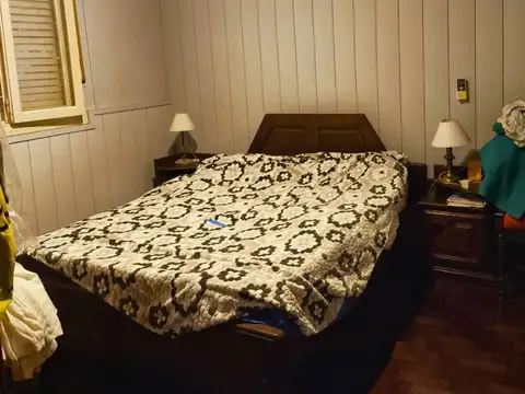 CASA EN VENTA DE PASILLO DOS DORMIS TIRO SUIZO