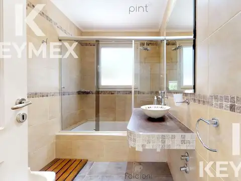 VENTA CASA DE 3 DORMITORIOS EN MIRALAGOS con pie de Golf
