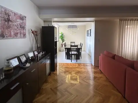 Departamento 5 ambientes con 3 baños