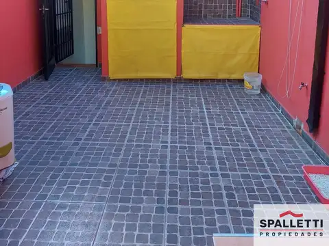 Depto Tipo Casa en Venta con 1 cocheras
