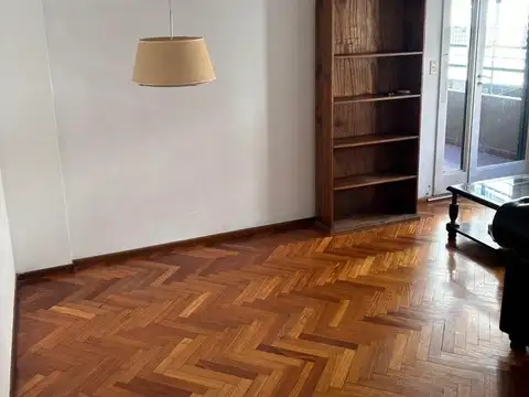 Departamento en Alquiler en San Isidro Centro, $ 900.000