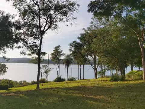 OPORTUNIDAD LOTE UNICO SOBRE EL AGUA