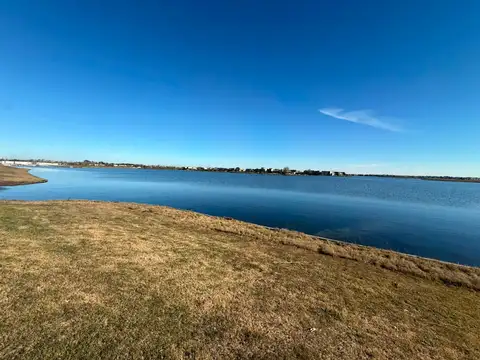 Terreno en Venta de 879,0 m2