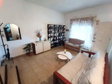 Depto Tipo Casa en Venta en Banfield, USD 99.000