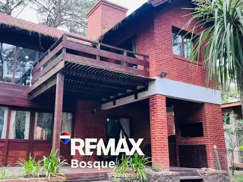 Casa 3 Dormitorios En Venta En Mar De Las Pampas