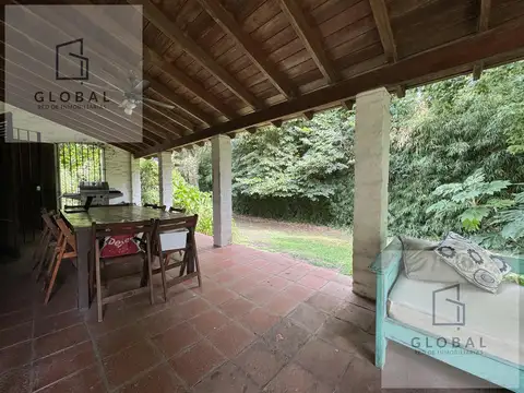 Casa en Venta con 1 cochera