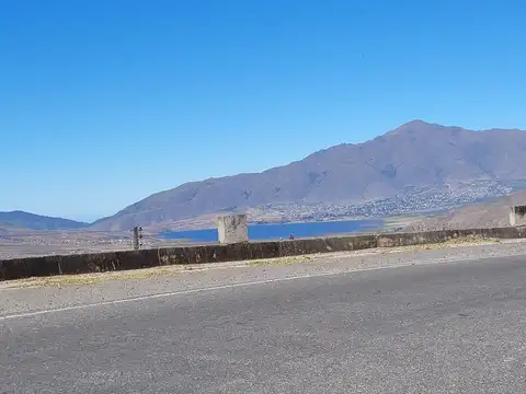 El Vallecito, sobre Ruta 307, Tafí del Valle