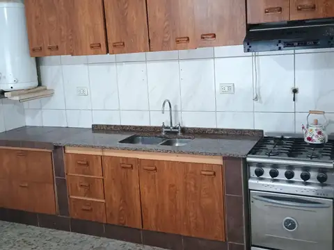 Depto Tipo Casa 2 ambientes con 1 baño