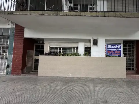 Avenida Olivera 500, Piso PB