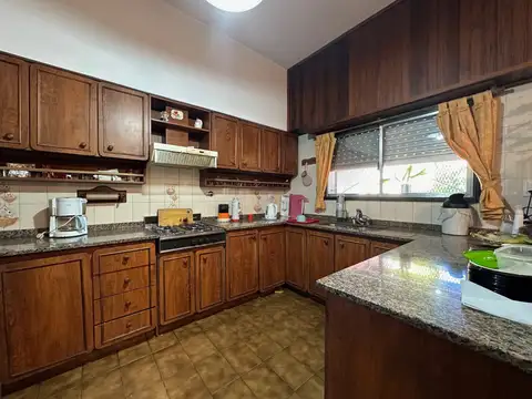 Casa en Venta en Olivos, USD 300.000