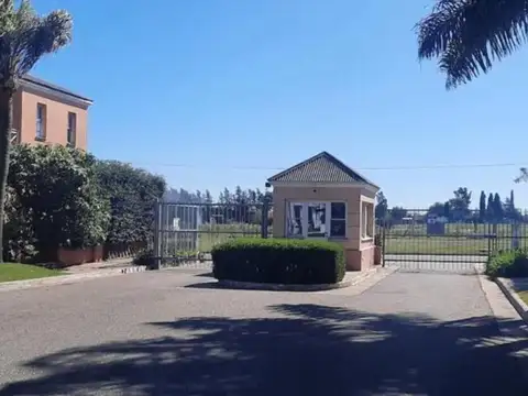 Hermoso Lote En Venta En Barrio Pilar Plaza, Pilar