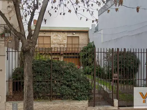 Terreno en Venta en Flores, USD 420.000