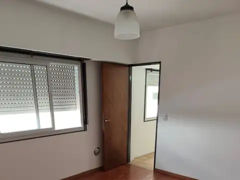 Avenida Vélez Sarsfield 400, Piso 5