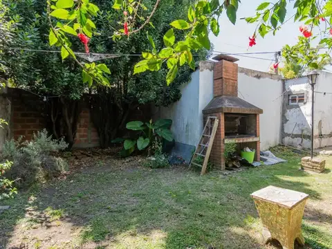 Venta - Casa 3 dormitorios - San Carlos, La Plata