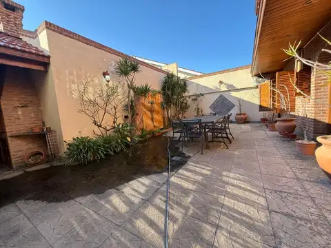 Depto Tipo Casa en Venta en Wilde, USD 135.000