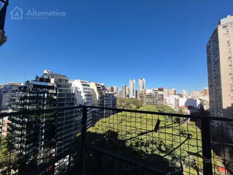 Departamento en Venta piso alto con vista a la plaza