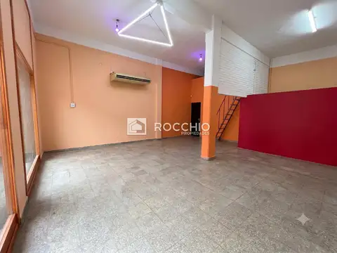 Local en Alquiler en José León Suárez, $ 750.000