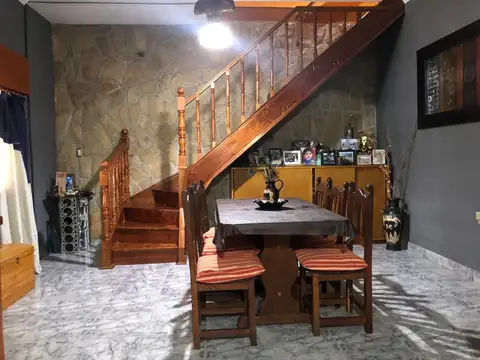 Casa en Venta en Valentín Alsina, USD 200.000