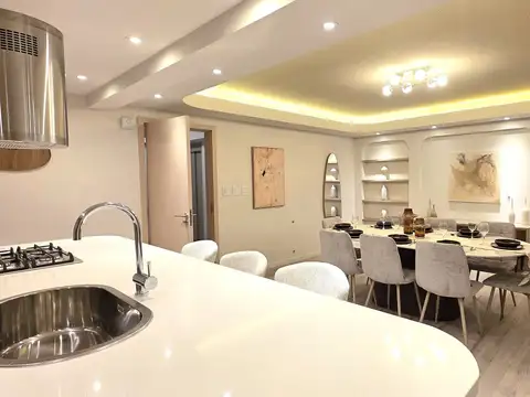 Departamento 4 ambientes con 3 baños