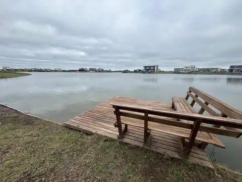 VENTA LOTE A LA LAGUNA SANTA ISABEL III OPORTUNIDAD SE FINANCIA CON MÍNIMO ANTICIPO BARRIO CERRADO