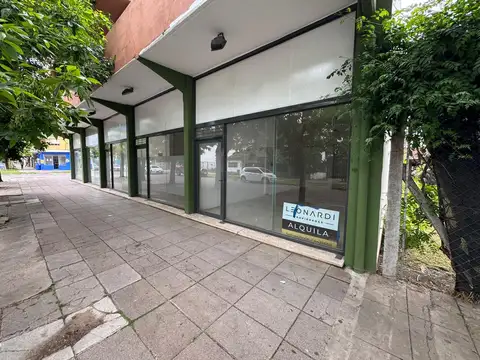 Local en Alquiler en Belen de Escobar, $ 600.000