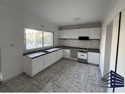 DEPOSITO EN VENTA EN TIGRE