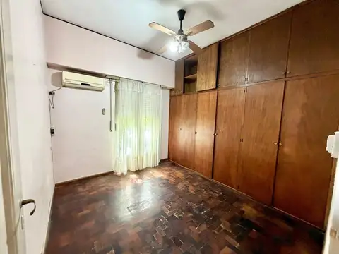 Depto Tipo Casa en Venta 49 años