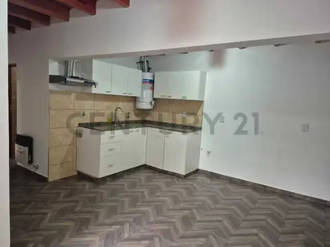 Departamento en Alquiler con 2 cocheras