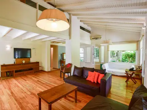 Casa en Venta de 5 dormitorios