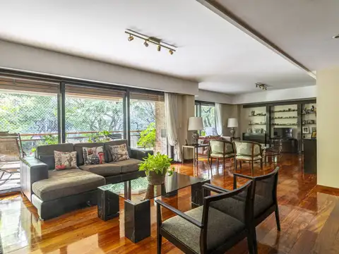 Departamento en Venta de 5 ambientes