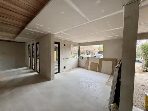 Casa en Venta al Oeste