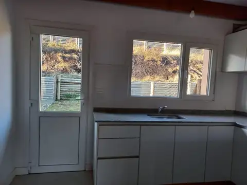 Depto Tipo Casa en Alquiler de 2 dormitorios