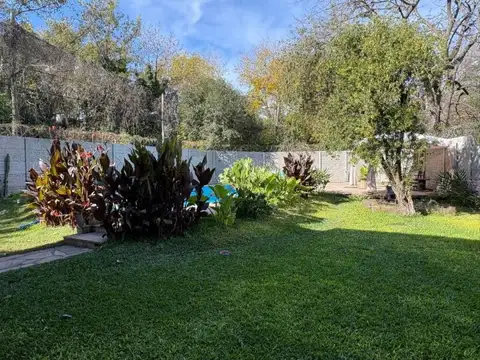 Casa 5 ambientes con 3 baños