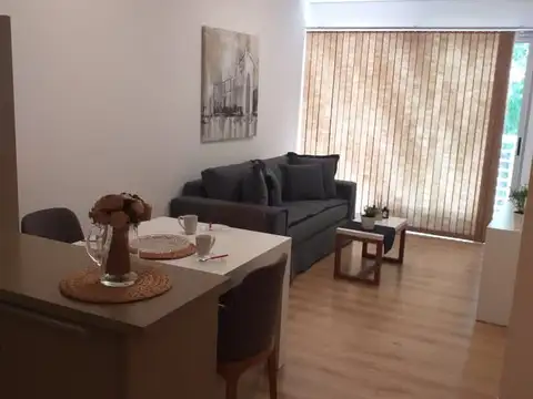 Departamento en Alquiler con 1 cocheras