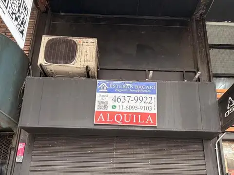 Local en Recoleta