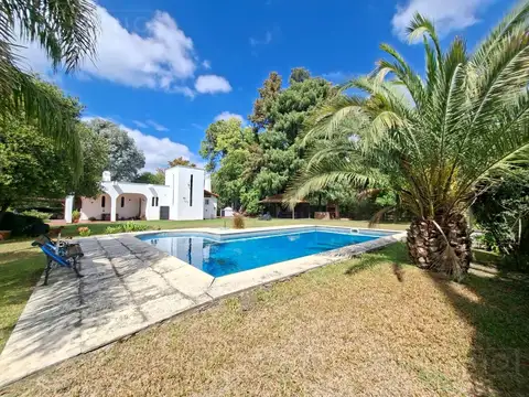 Venta casa 3 dorm, 2 baños,  lote de 1460 m2 en Parque Sakura, Exaltacion de la Cruz. Apta Credito
