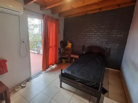 Depto Tipo Casa en Venta al Este