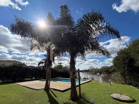 Casa  en Venta en San Marco, Villanueva, Tigre