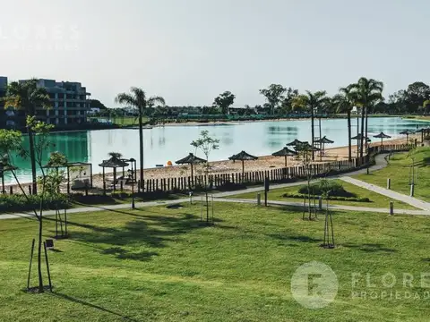 Lagoon Pilar