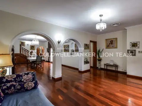 Casa en Venta de 5 dormitorios