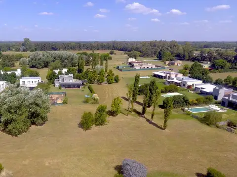 Lote en venta Palenques Manzanares con fondo libre
