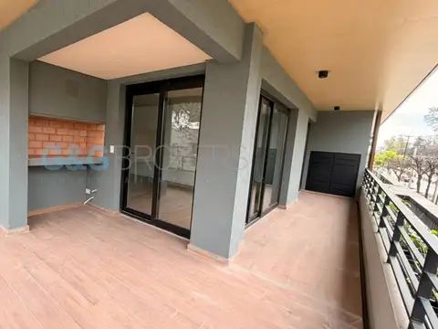 Departamento en Alquiler con 1 cocheras