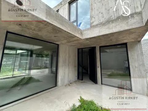 Casa en Venta en Bella Vista, USD 430.000