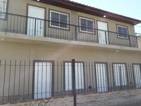 Edificio Comercial en  Burzaco de 6 departamentos de 1-2-3 ambientes muy bien ubicados