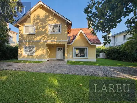Casa en alquiler anual en el Barrio Las Araucarias, Pilar