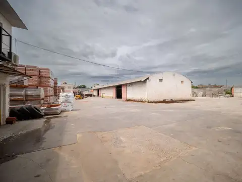 Galpon en Venta en Urquiza, USD 2.170.000