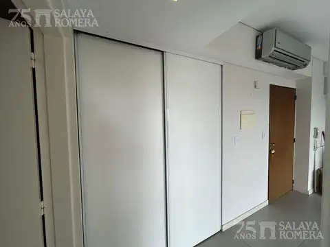 Departamento en Alquiler en Olivos Vias/Rio, USD 1.200